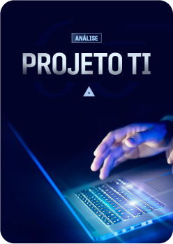 poster para o curso analise projeto ti com a imagem de uma mão mexendo no computador